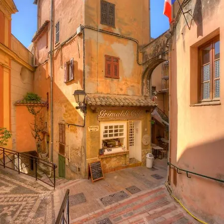 Ancienne Mairie Vieux Village 3 Bedroom Apartmán *