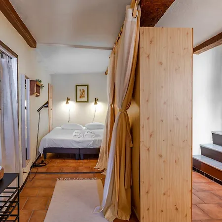 Ancienne Mairie Vieux Village 3 Bedroom * Roquebrune-Cap-Martin